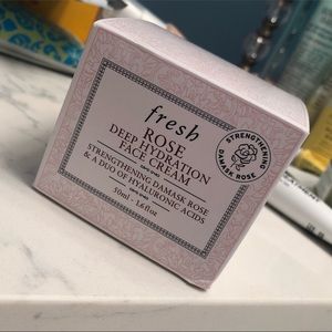 Fresh Rose Deep Hydration Facial Cream